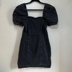 Dark gray mini denim fitted dress with puffy shoulders